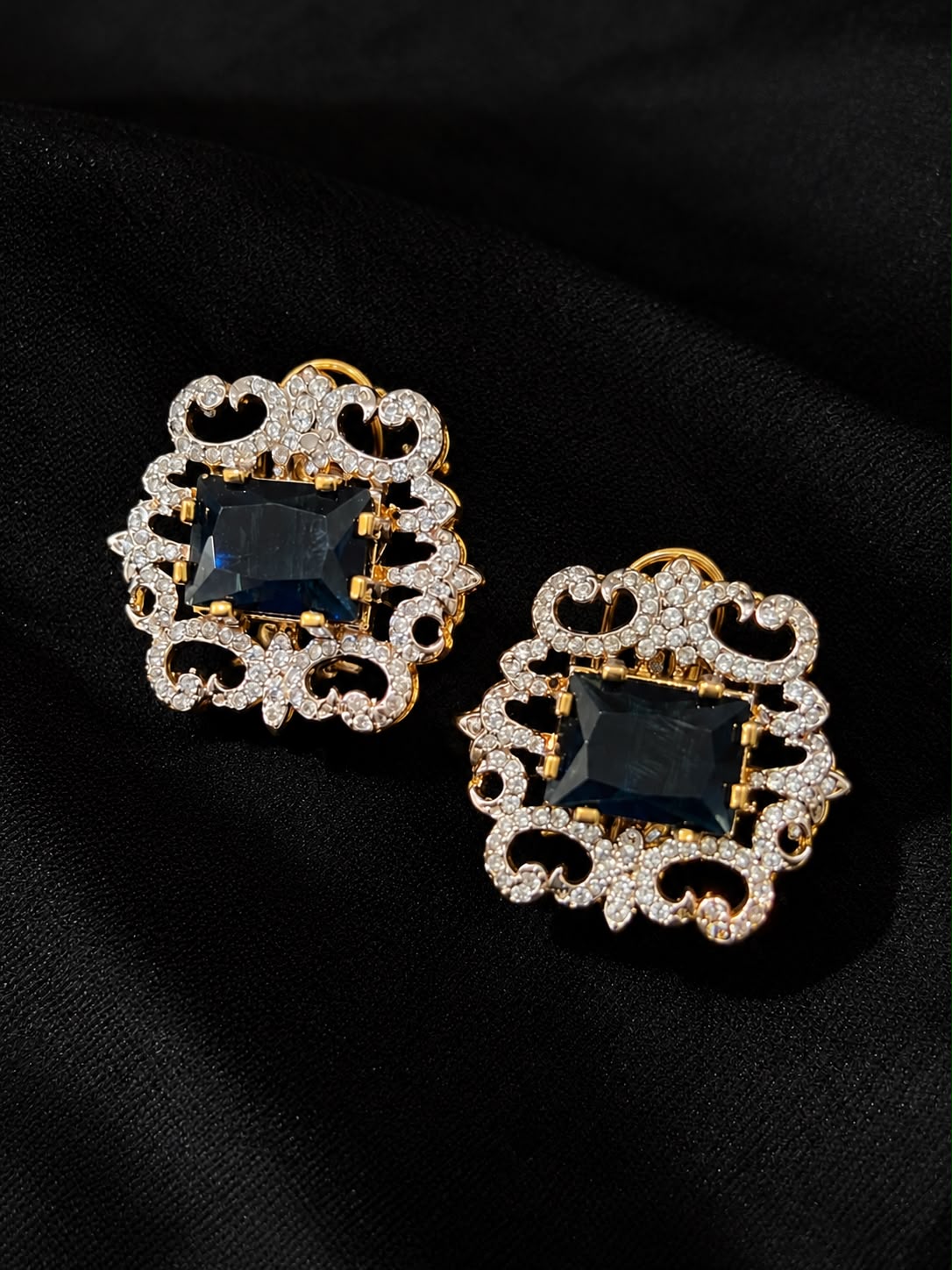 Empress Earing