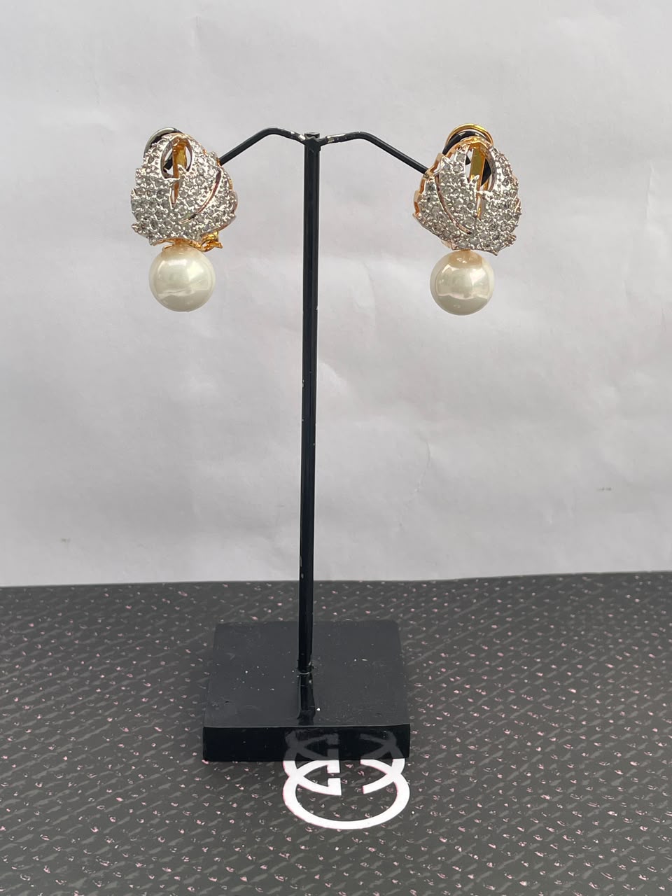Muse Earing