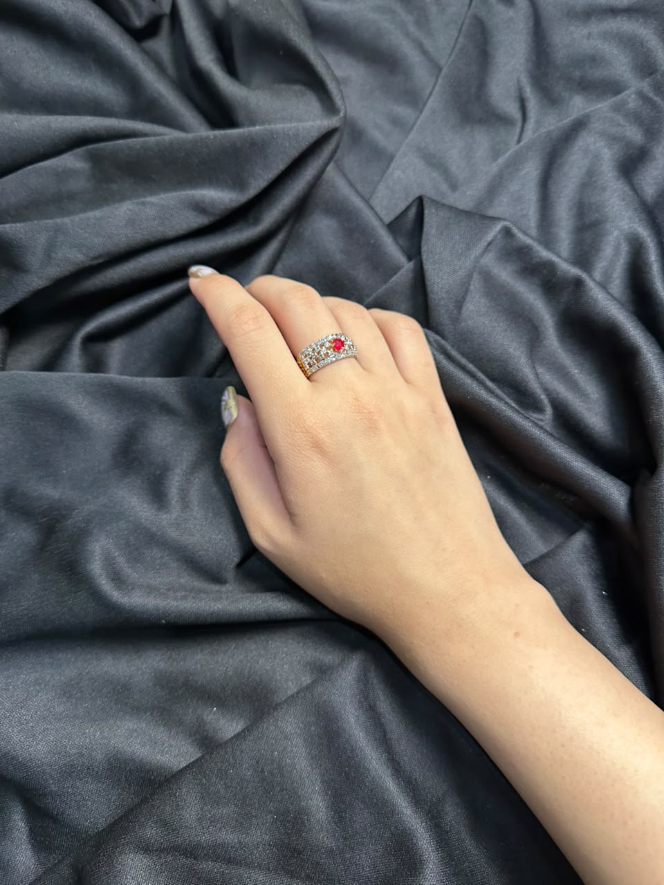 Noir Luxe Ring