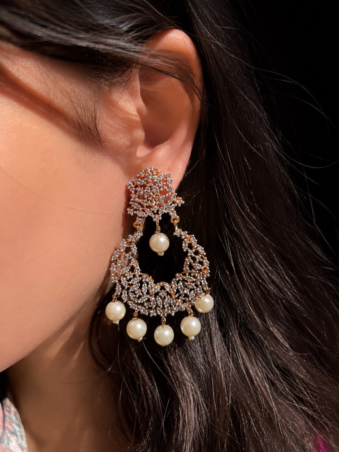 Cohal Earing