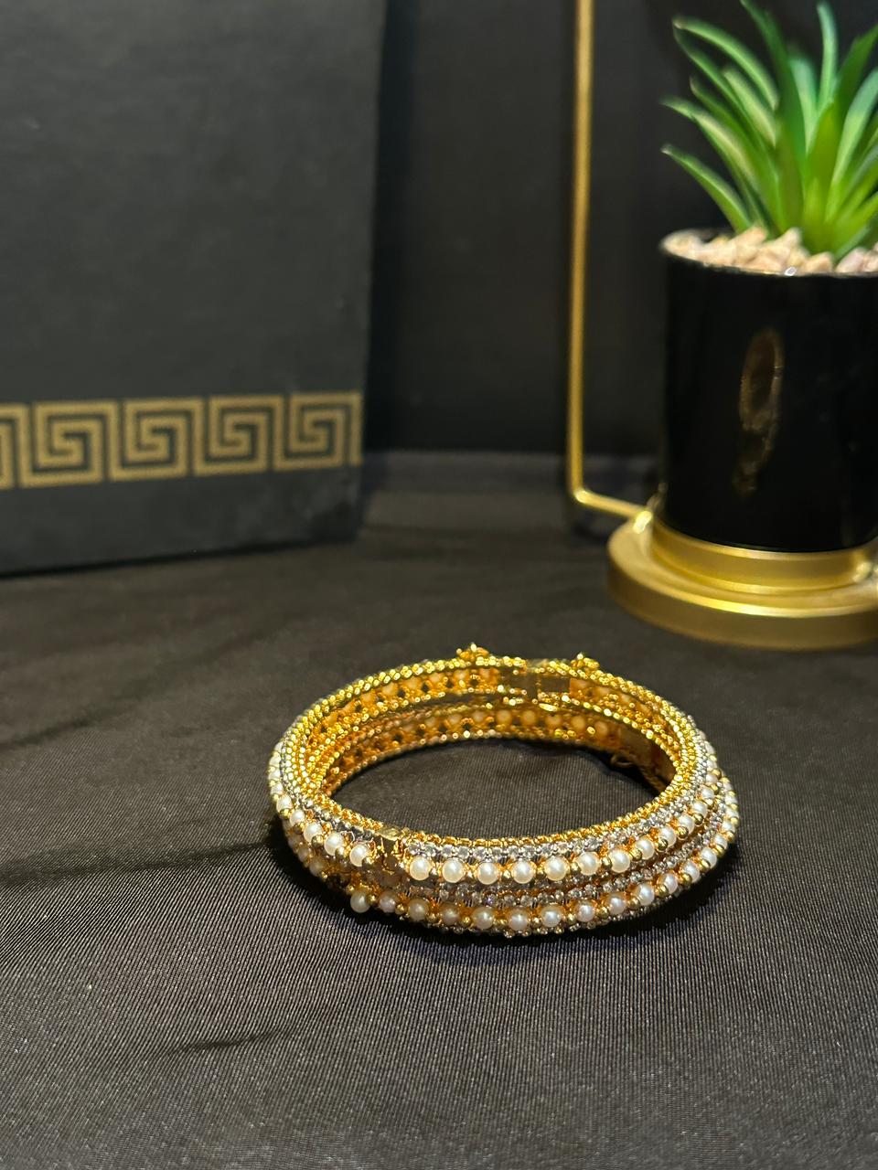 Golden Garden Bangel