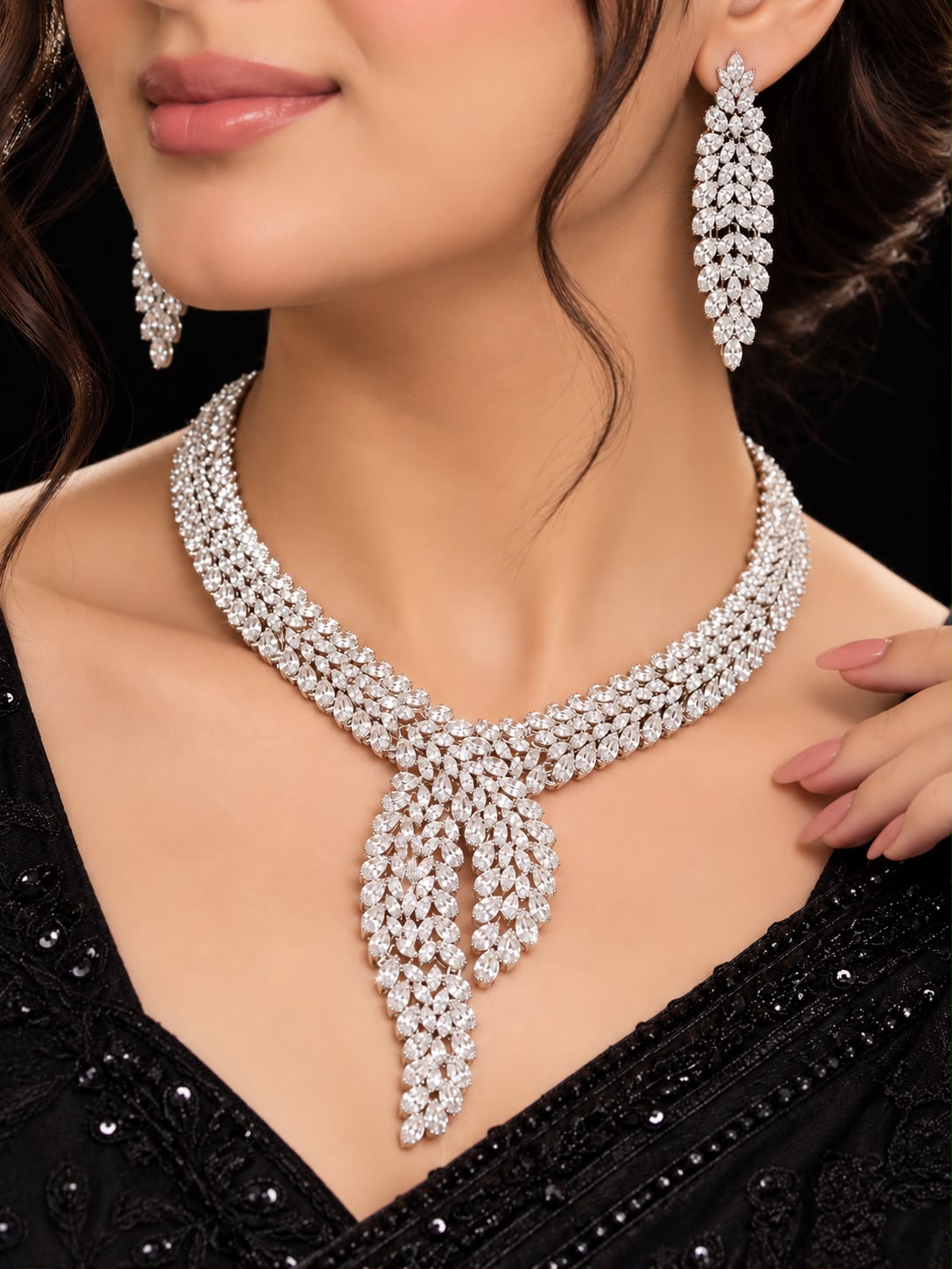 Liora Necklace