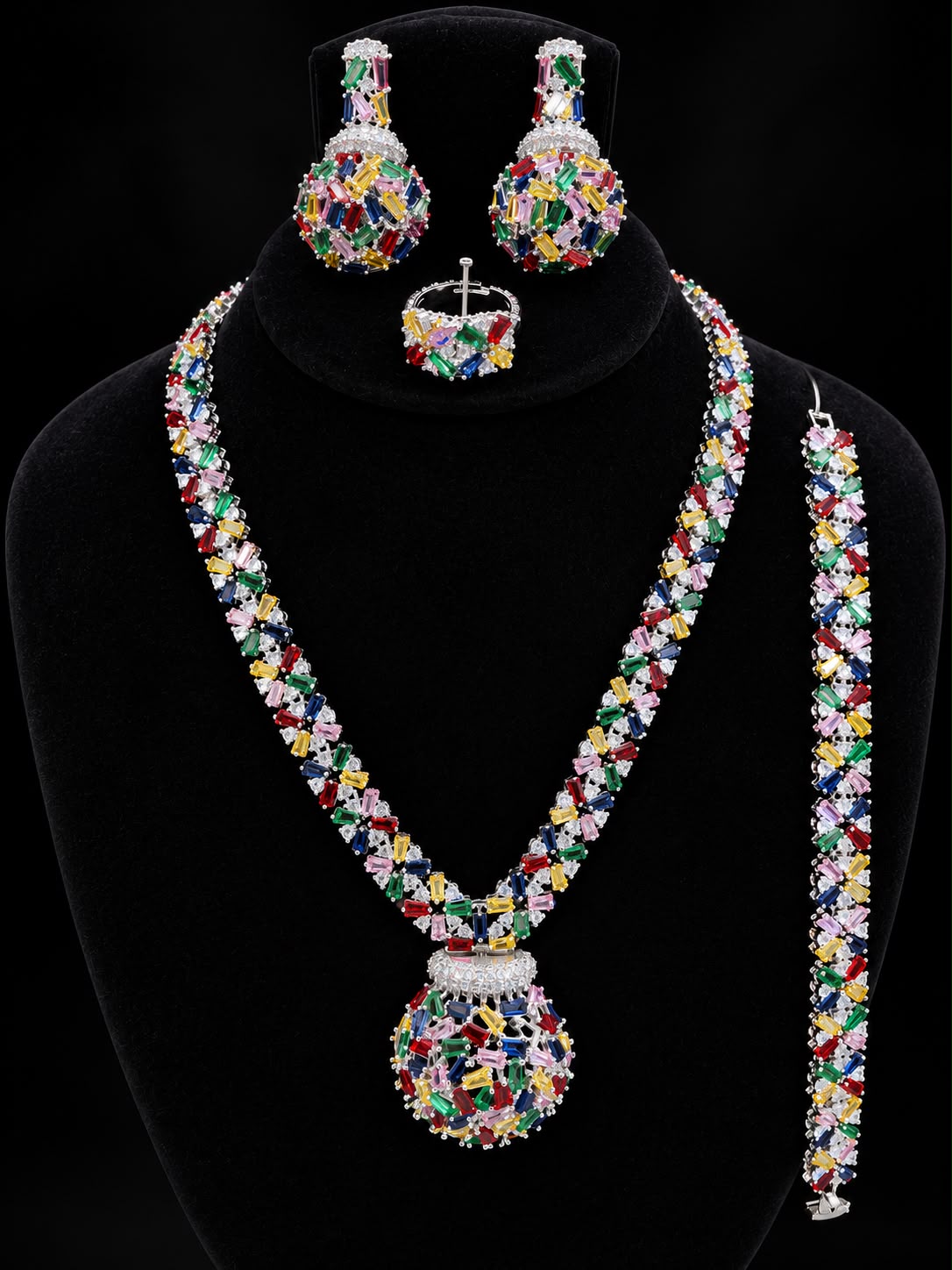 Noor Necklace
